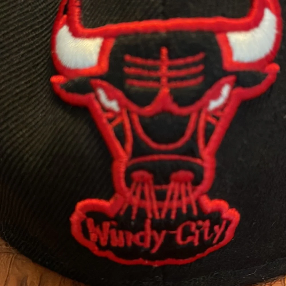 Classic Chicago Bulls Cap - Picture 3 of 8